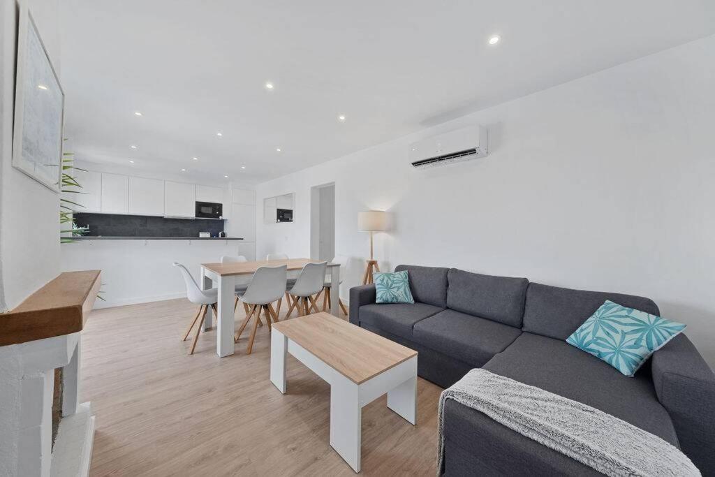 Apartamento Tranquilo A 500M De La Playa Punta Grossa Luaran gambar